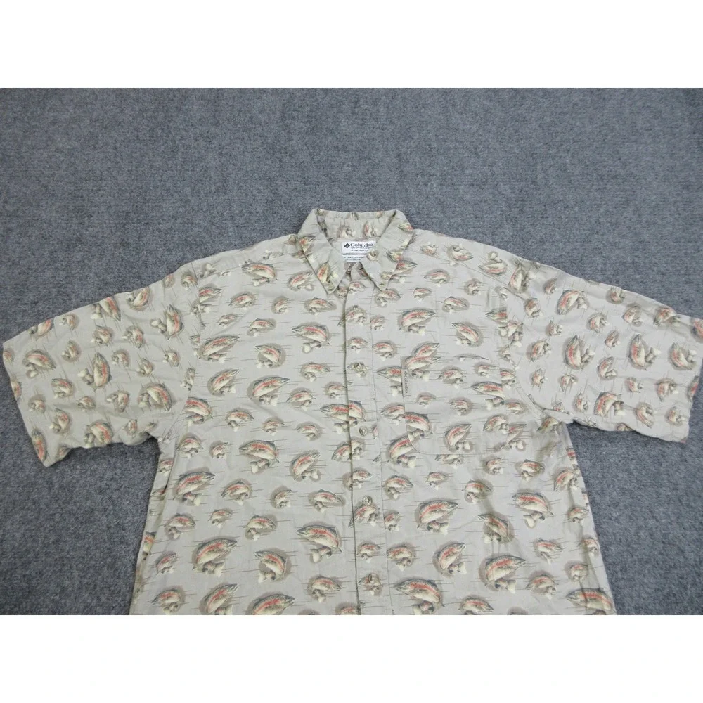 Columbia Shirt‎ Mens Medium Fish Print Short Sleeve Button Up Outdoors Fishing